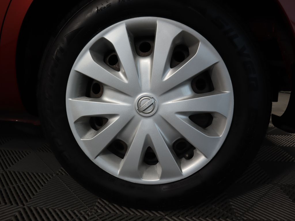 Thumbnail: 2017 Nissan Versa - 30