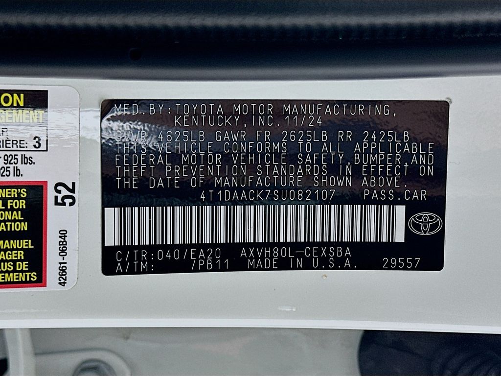 Thumbnail: 2025 Toyota Camry - 31