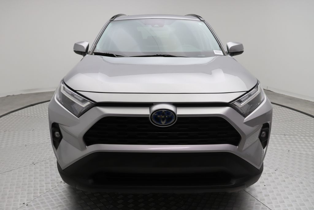 2023 Toyota RAV4 XLE Premium 5