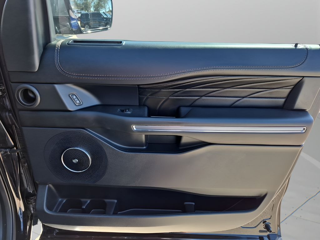 Used 2021 Black Ford Platinum image 13