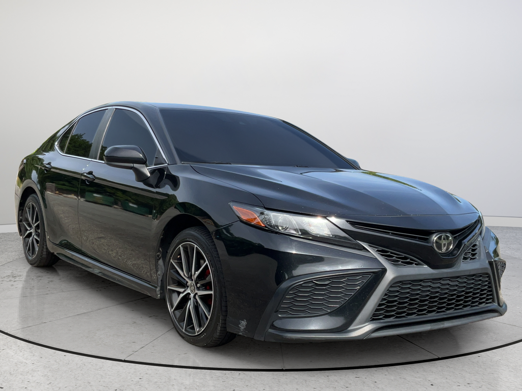 Used 2021 Toyota Camry SE 4D Sedan