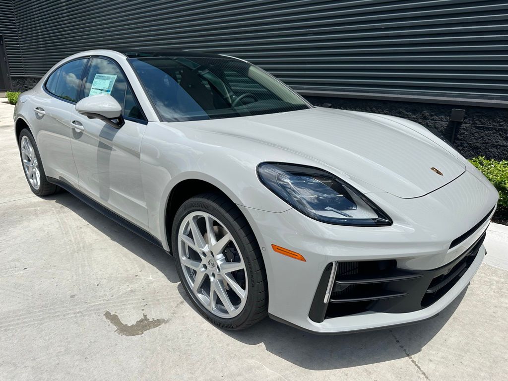 Thumbnail: 2025 Porsche Panamera - 10