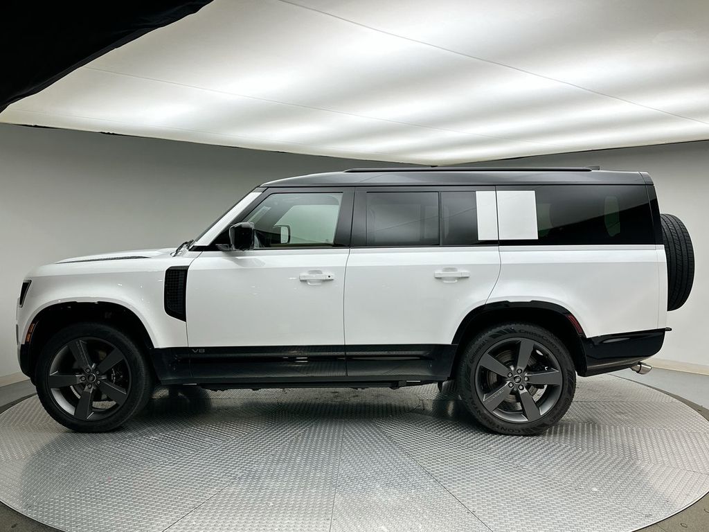 Thumbnail: 2025 Land Rover Defender - 2