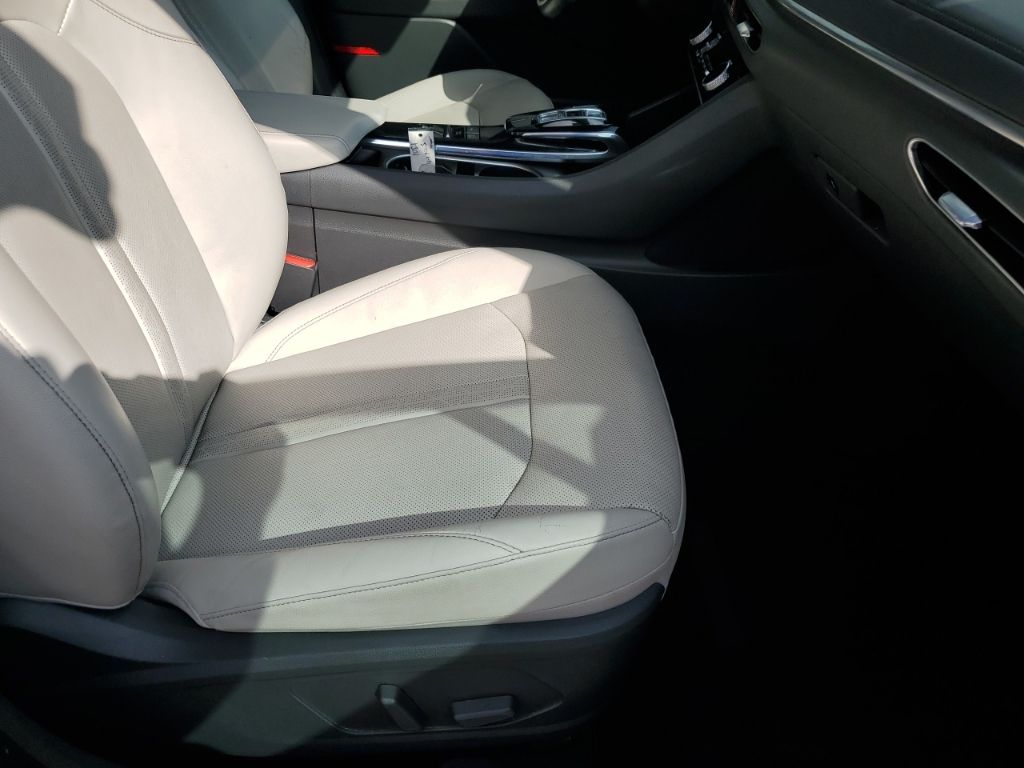 Used Car 2022 Hyundai Sonata  Limited For Sale Under $25,000 In Austin, Texas