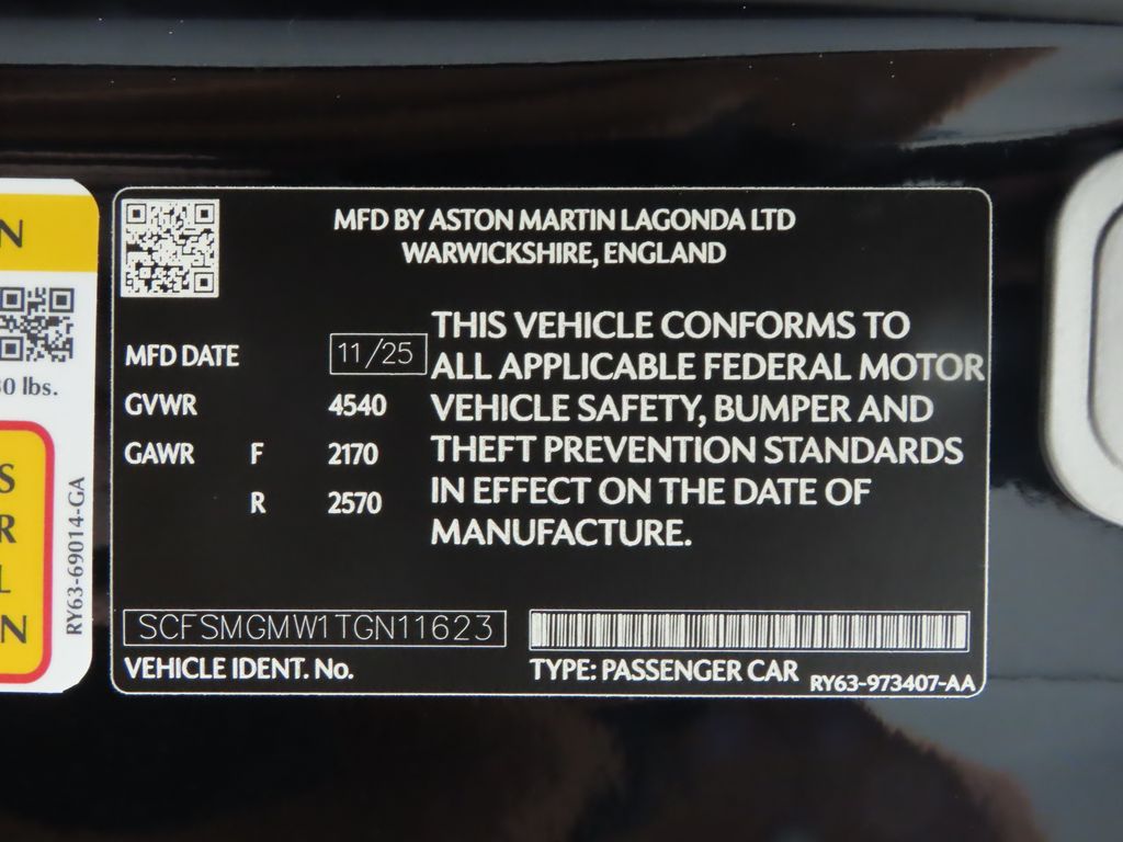 Thumbnail: 2026 Aston Martin Vantage - 30