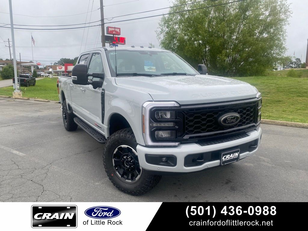 Avalanche 2026 Ford F-250 Super Duty Pickup Truck Four-Wheel Drive Automatic