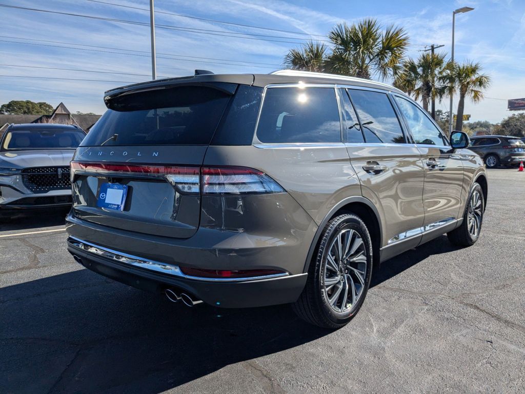 2025 Lincoln Aviator Premiere