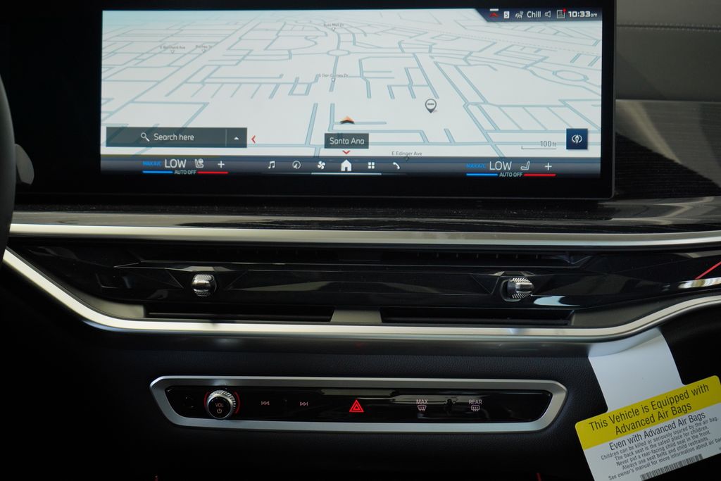 Thumbnail: 2025 BMW X7 - 16