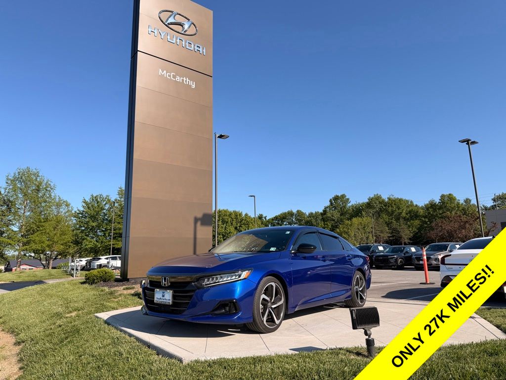 Still Night Pearl 2022 Honda Accord Sedan Front-Wheel Drive Continuously Variable Transmission