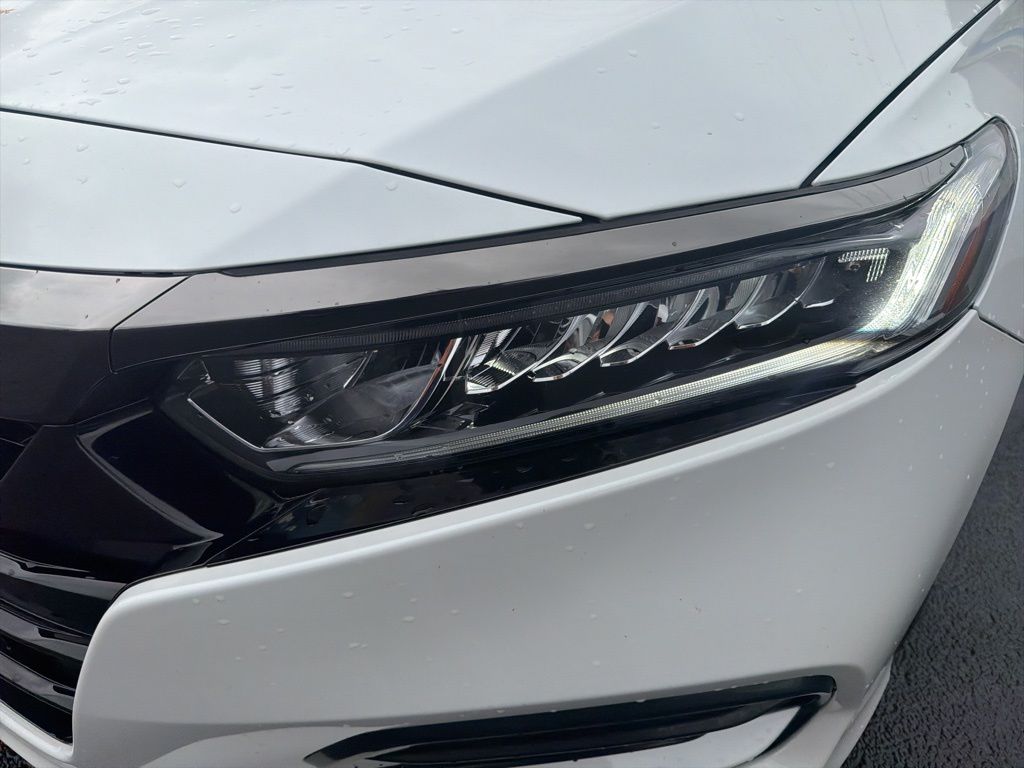 Thumbnail: 2020 Honda Accord - 9