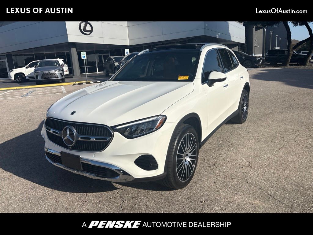 Thumbnail: 2024 Mercedes-Benz GLC - 1