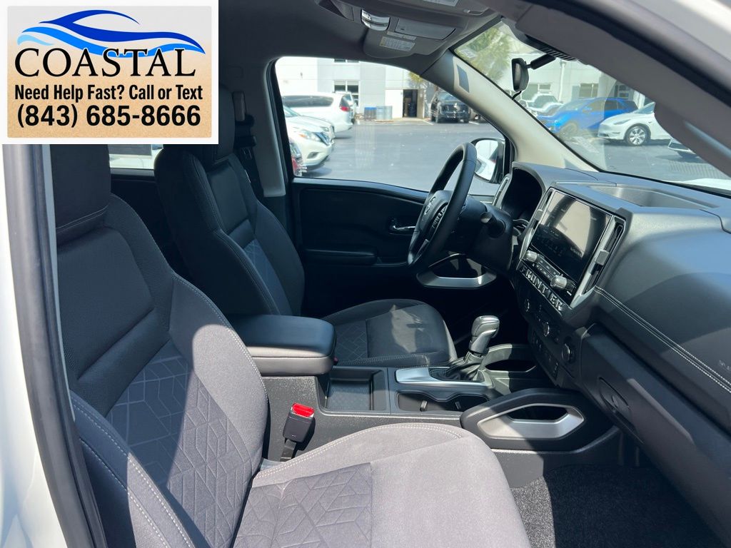 2025 Nissan Frontier SV White at Lugoff Nissan