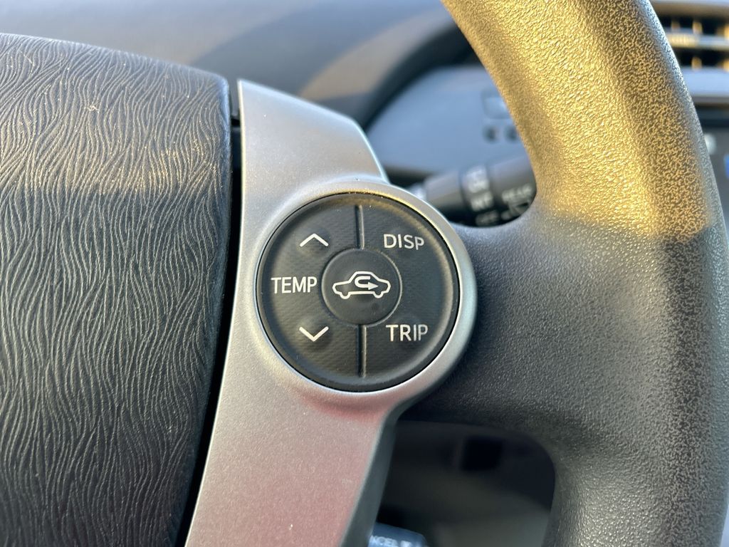 Thumbnail: 2014 Toyota Prius - 16