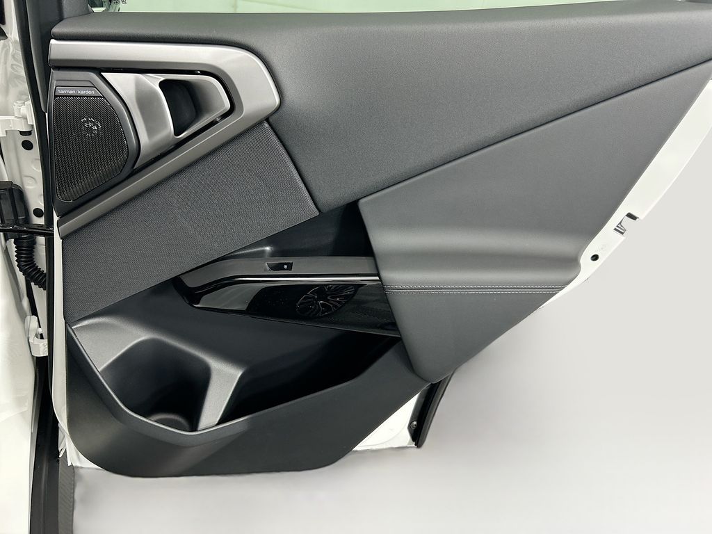 Thumbnail: 2026 BMW X3 - 26
