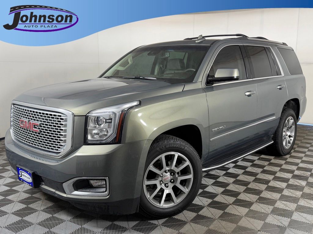 Mineral Metallic 2017 GMC Yukon Denali 4WD SUV / Crossover Four-Wheel Drive 8-Speed Automatic Overdrive