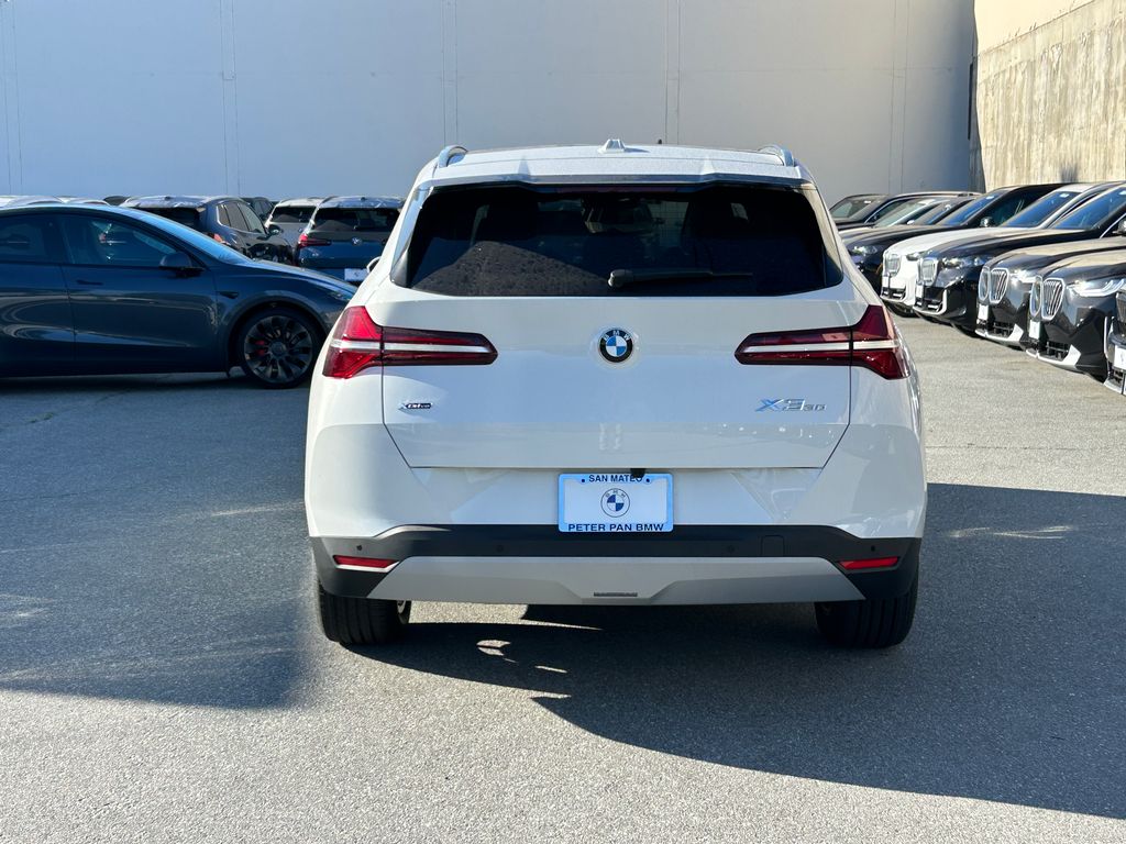 Thumbnail: 2026 BMW X3 - 4