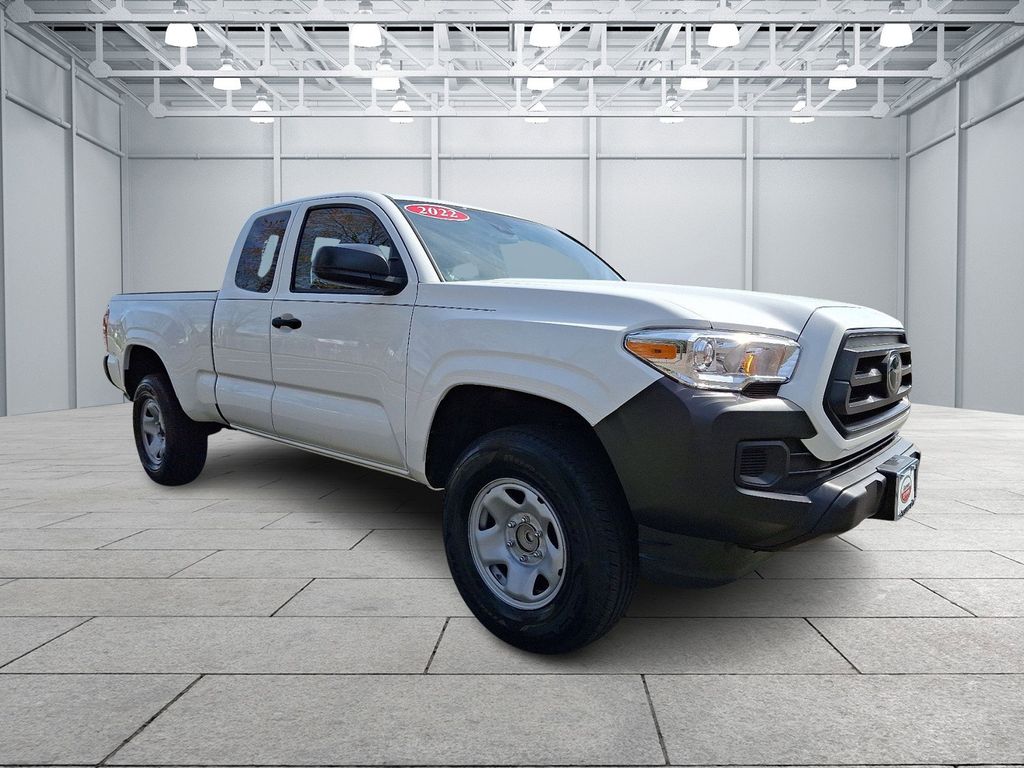 2022 Toyota Tacoma SR 3
