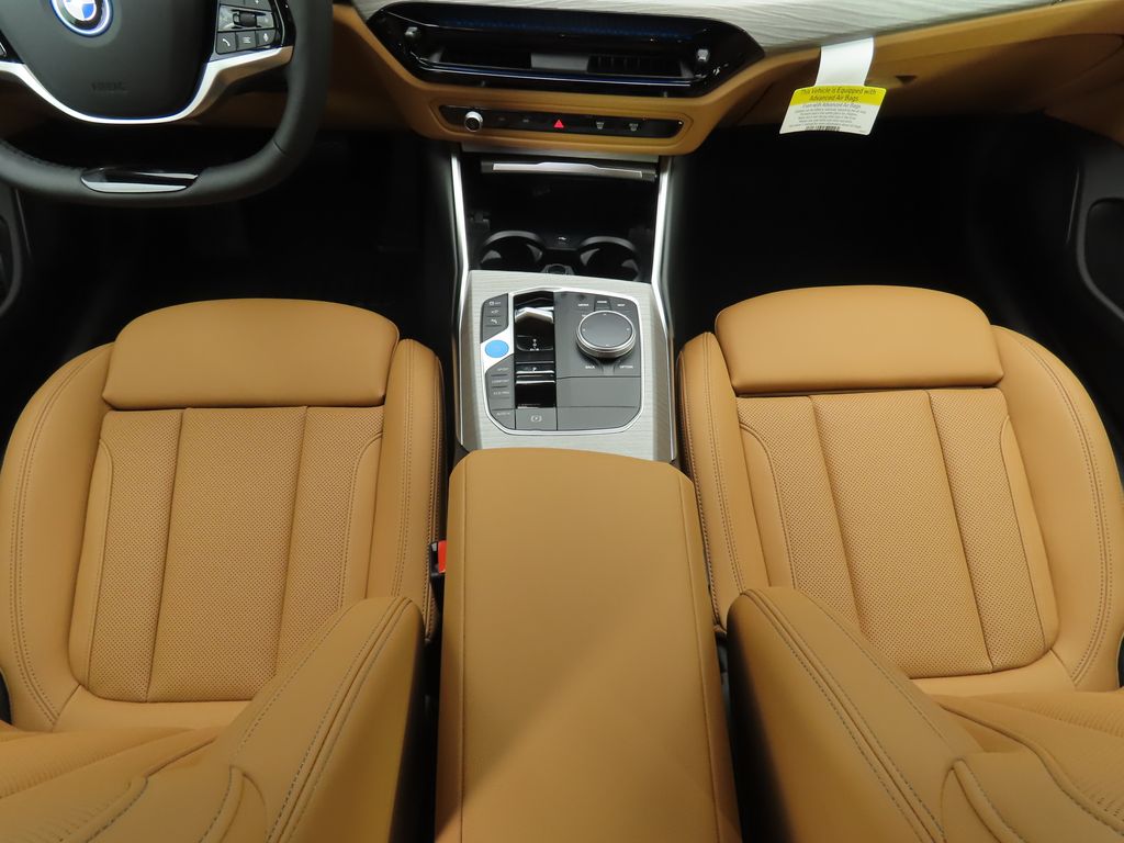 Thumbnail: 2026 BMW i4 - 16