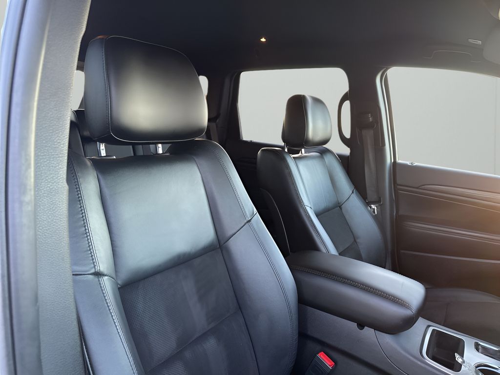 Used Car 2021 Jeep Grand Cherokee  Laredo X For Sale Under $25,000 In Austin, Texas