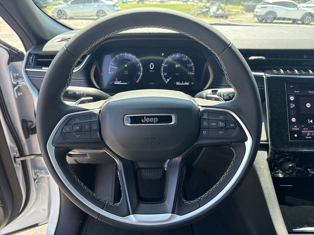 2026 Jeep Grand Cherokee L Laredo White/off-white at Martin Chrysler Dodge Jeep Ram