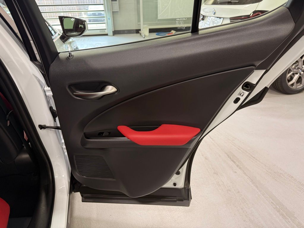 2021 Lexus UX 250h 25