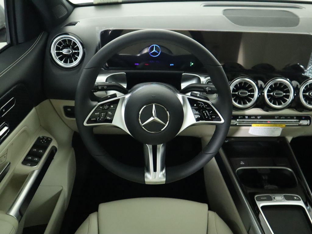 2024 Mercedes-Benz EQB 250+ 11