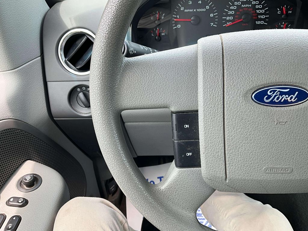Used 2008 Red Ford XL image 10
