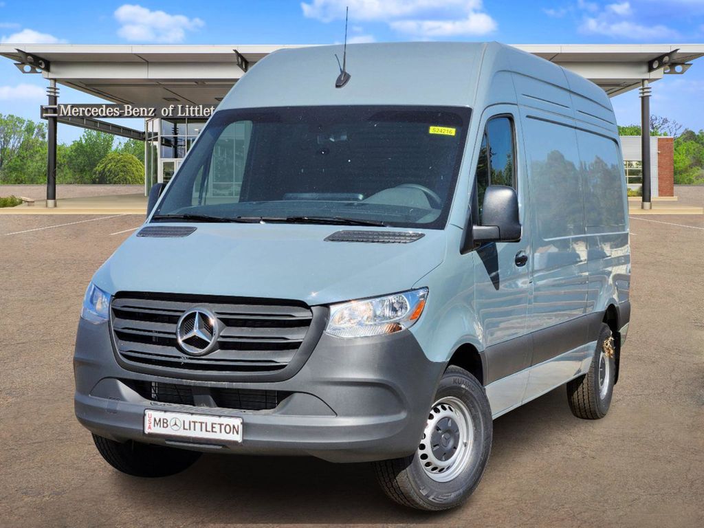 2024 Mercedes-Benz Sprinter 2500 Cargo 144 WB 1