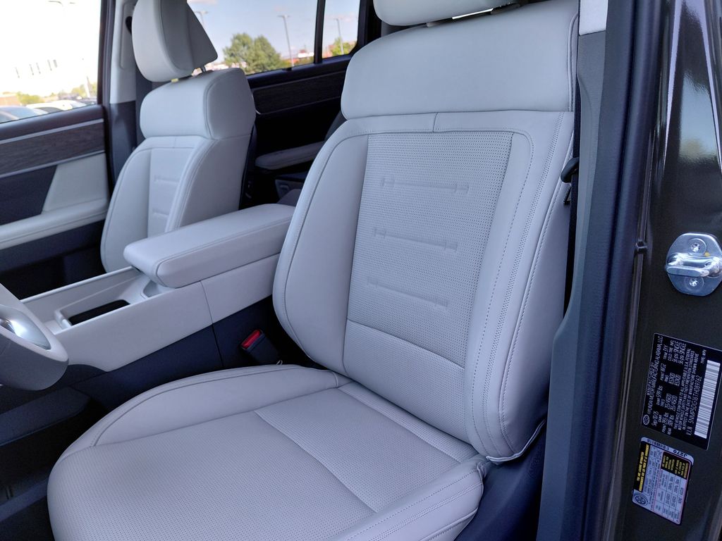 Thumbnail: 2026 Hyundai Santa Fe - 17