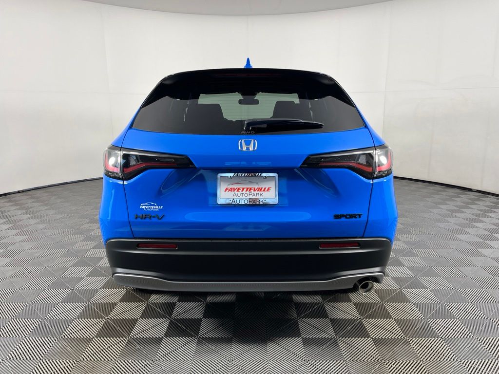 Thumbnail: 2027 Honda HR-V - 4