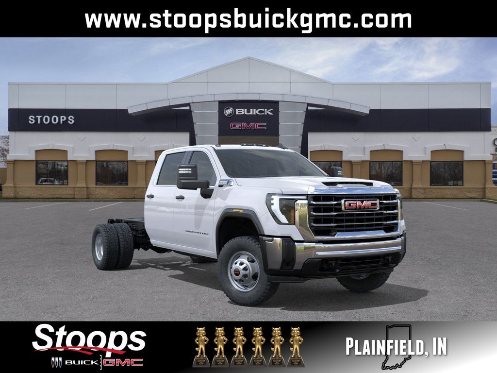 2025 GMC Sierra 3500HD Pro Crew Cab LB 4WD