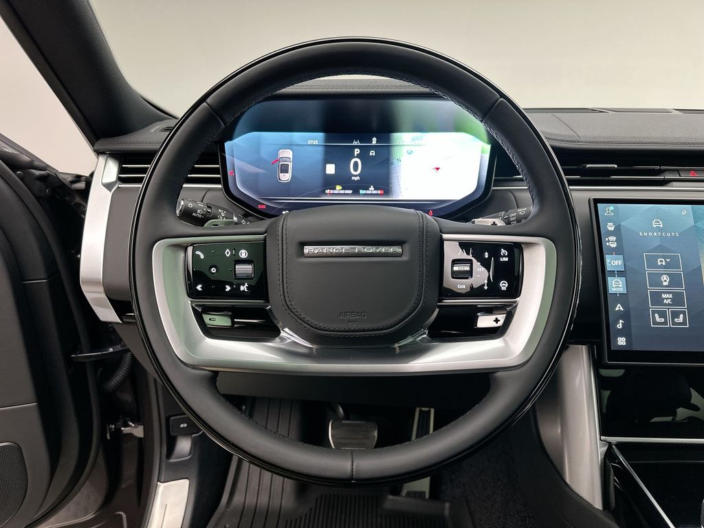 Thumbnail: 2026 Land Rover Range Rover - 14