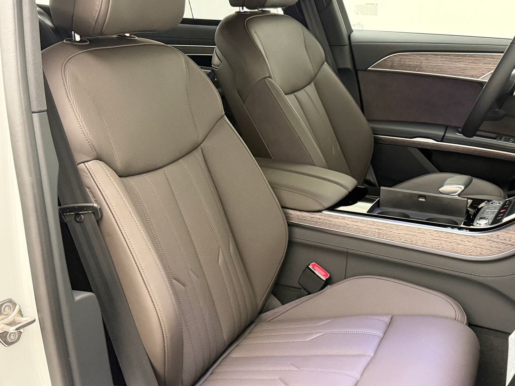 Thumbnail: 2027 Audi A8 - 10