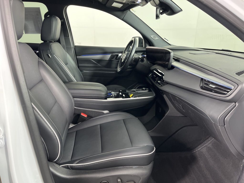 Thumbnail: 2025 Buick Enclave - 6