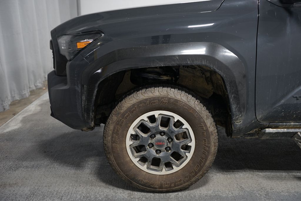 2024 Toyota Tacoma TRD Off-Road 5