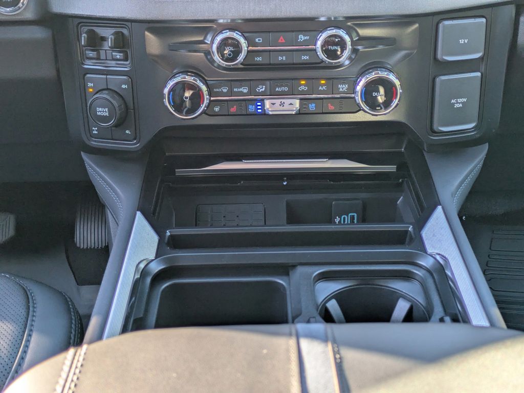 2026 Ford F-350 Super Duty Platinum