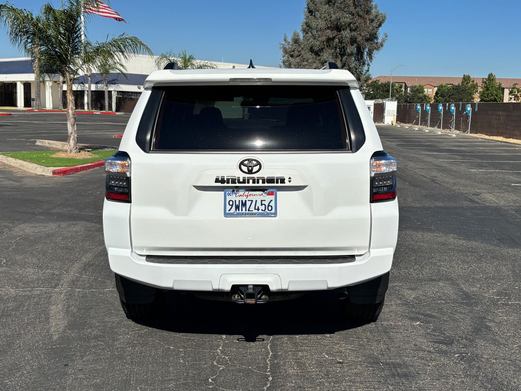 Thumbnail: 2024 Toyota 4Runner - 6