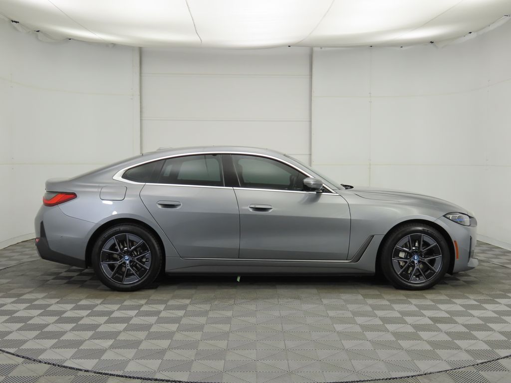 Thumbnail: 2024 BMW i4 - 4