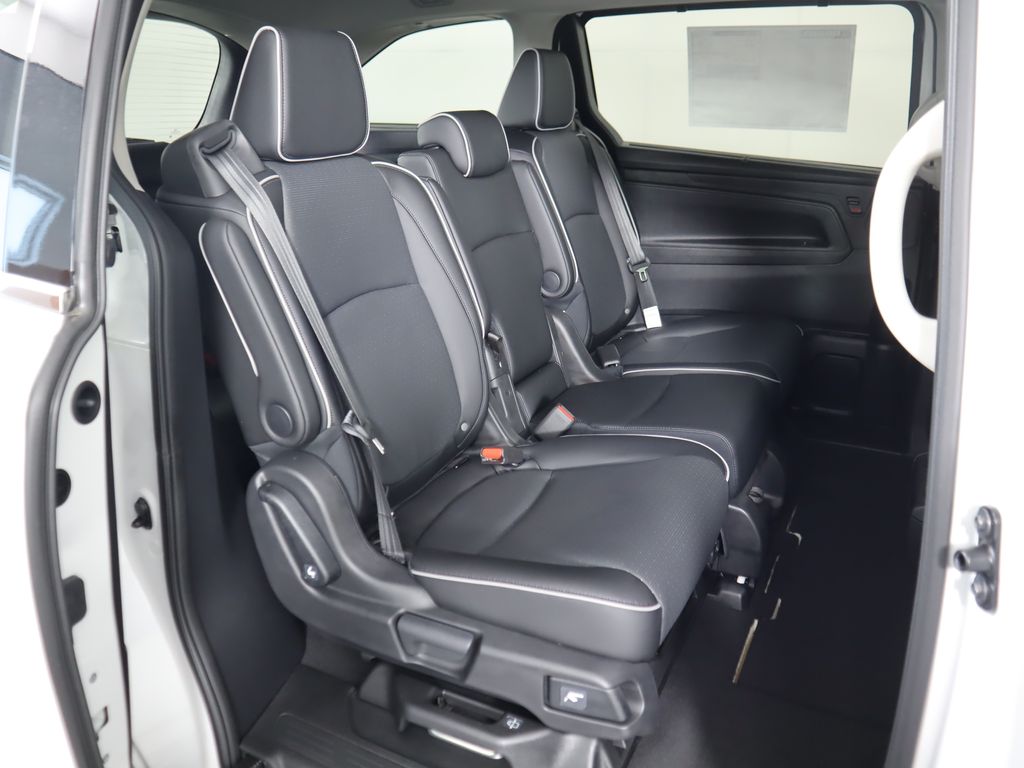 Thumbnail: 2026 Honda Odyssey - 22
