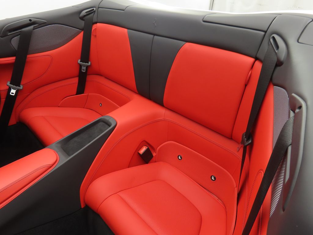 Thumbnail: 2019 Ferrari Portofino - 28
