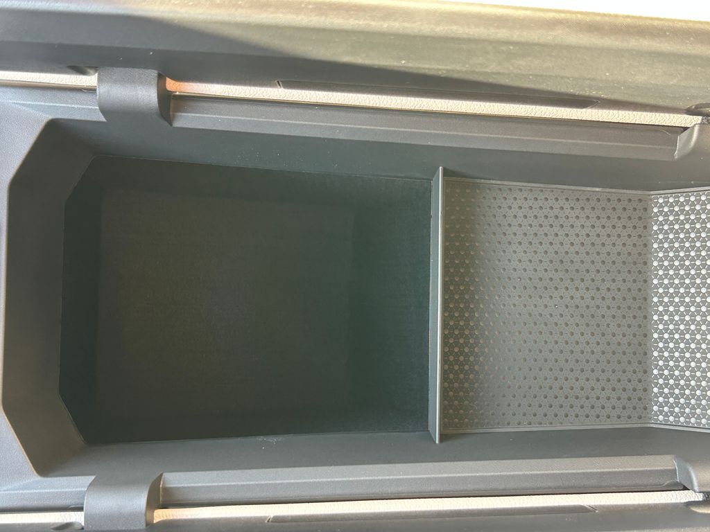 Thumbnail: 2026 BMW iX - 28