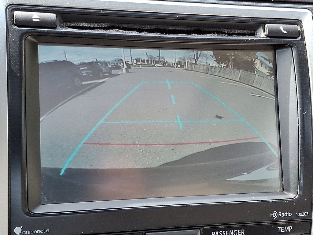 2014 Toyota Camry XLE 18