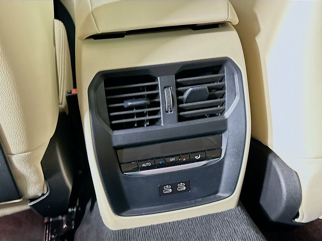 2024 BMW i4 eDrive35 25