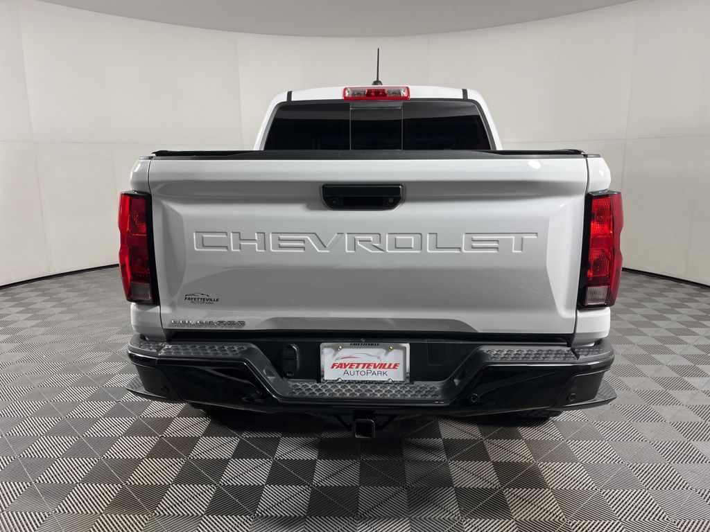 Thumbnail: 2025 Chevrolet Colorado - 9