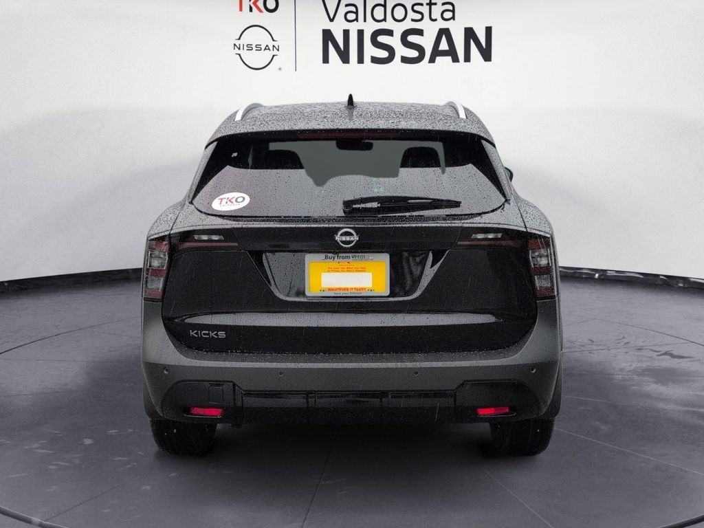 New 2026 Nissan Kicks SUV