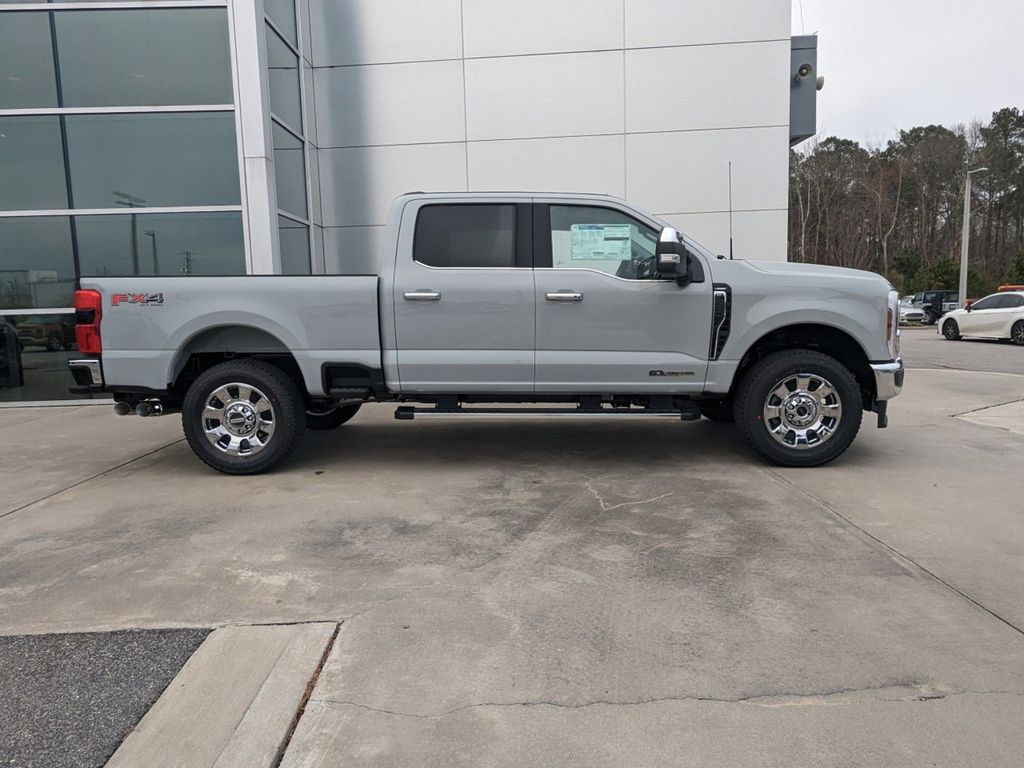 2025 Ford F-250 Super Duty Lariat