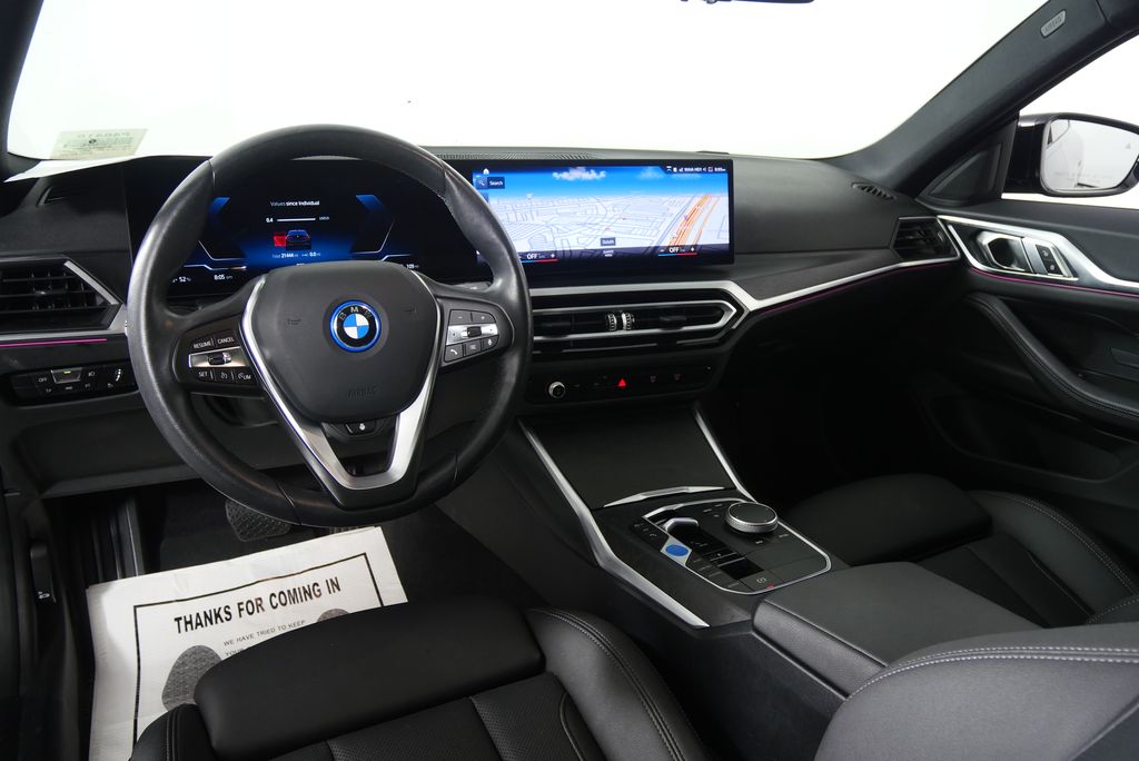 Thumbnail: 2023 BMW i4 - 20