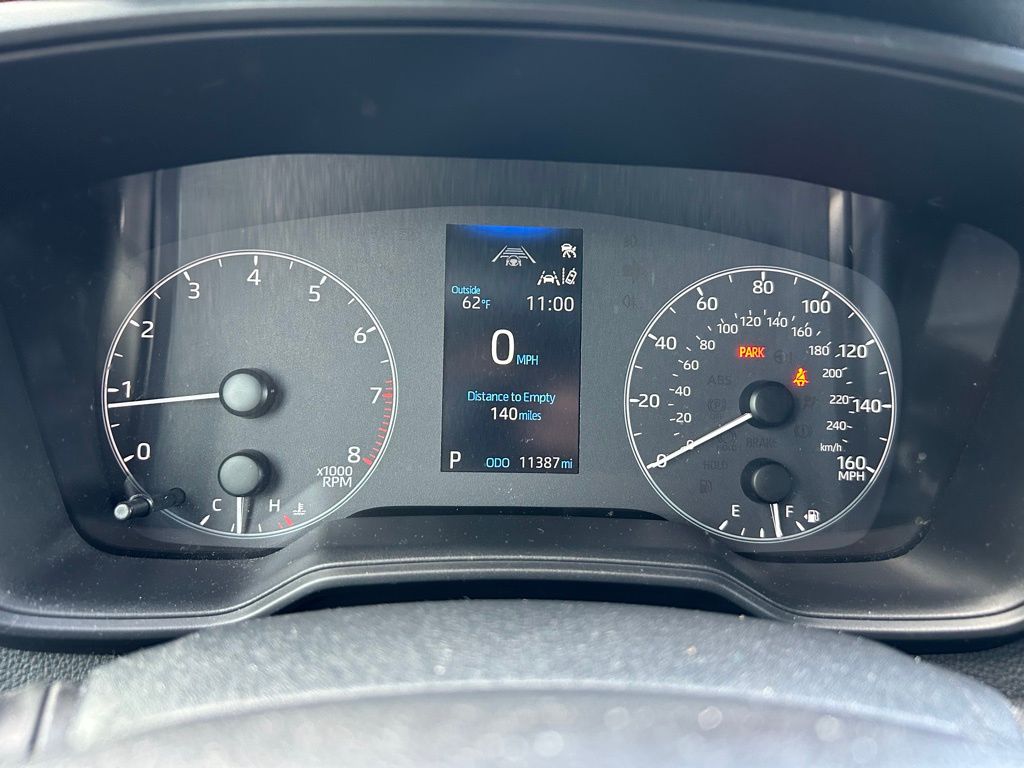 Thumbnail: 2023 Toyota Corolla - 22