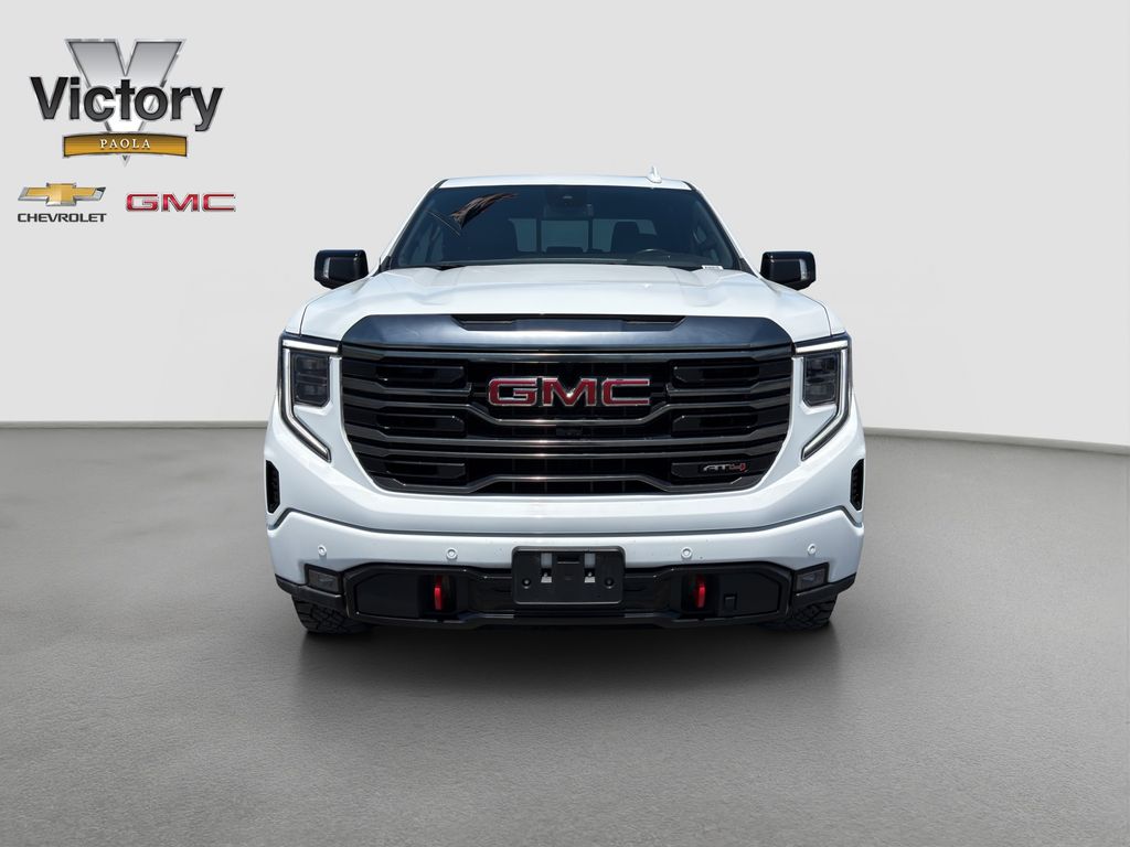 Used 2023 GMC Sierra 1500 AT4 with VIN 1GTUUEELXPZ162018 for sale in Kansas City