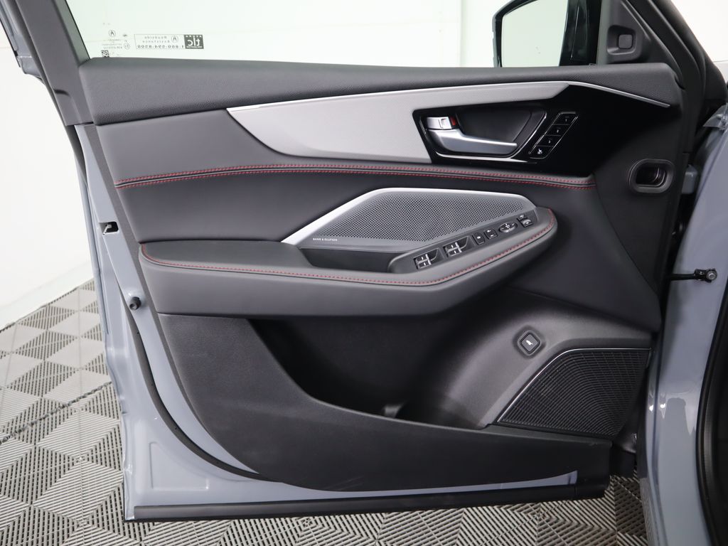 2026 Acura MDX Base 27